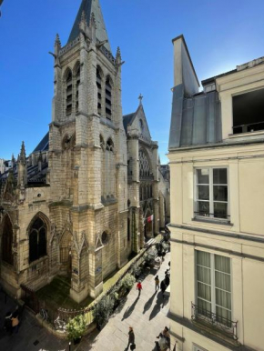 Studio avec vue au centre de Paris
